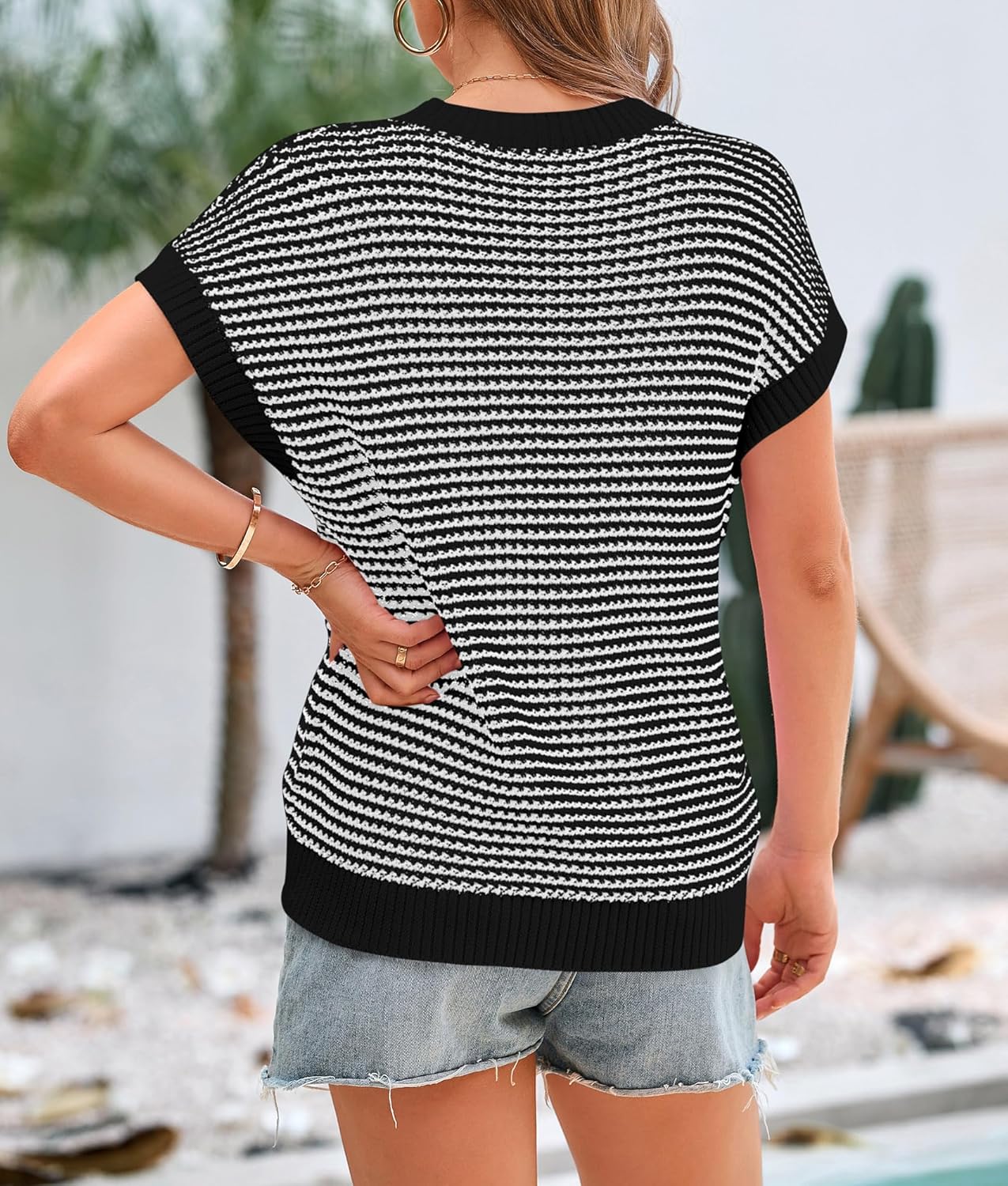 Women's Short Sleeve Sweater Spring Summer Round Neck Pullover Cap Sleeve Knit Sweater Vest Top